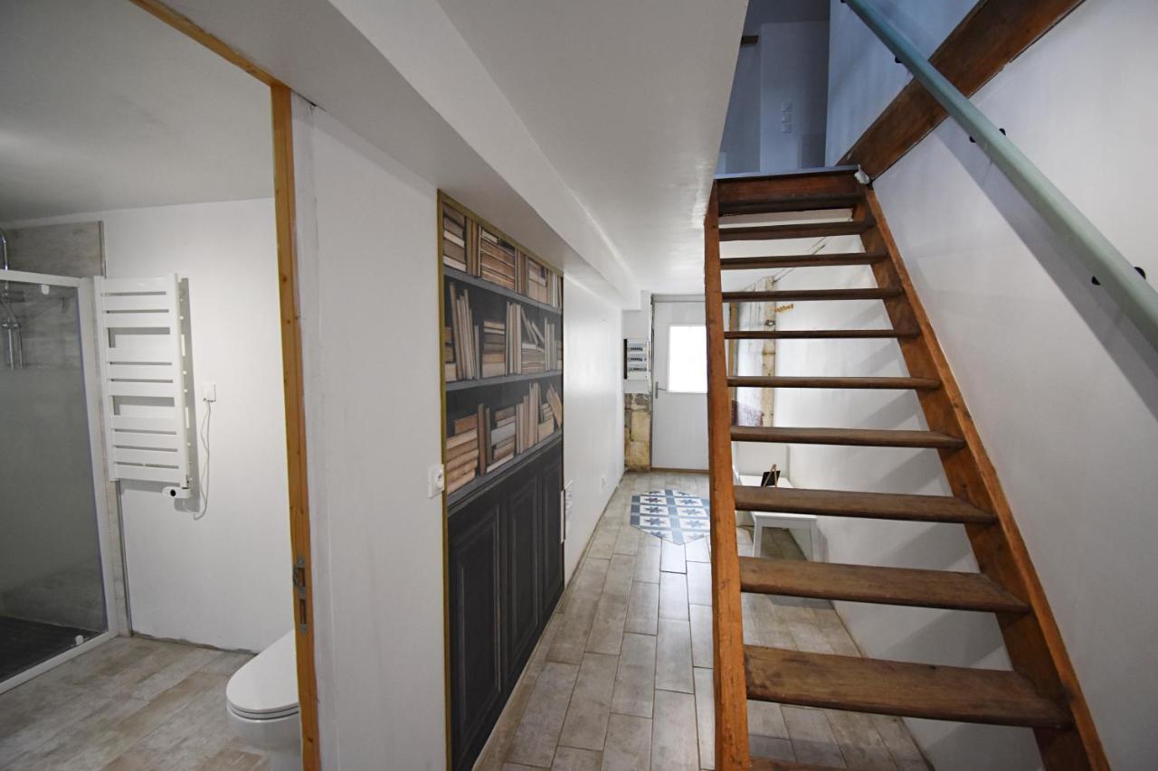Bel Appartement 2 Chambres Climatise Mont-Notre-Dame 외부 사진