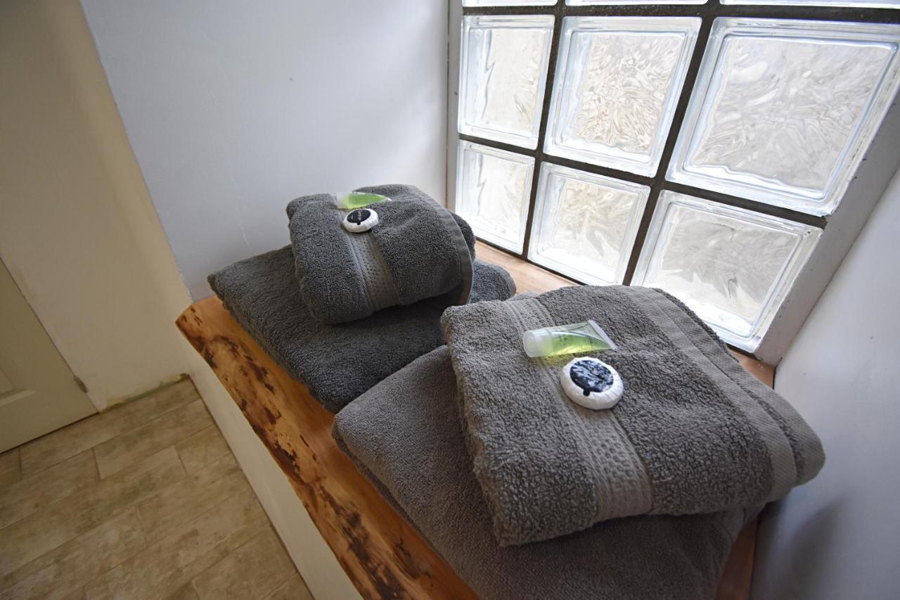 Bel Appartement 2 Chambres Climatise Mont-Notre-Dame 외부 사진